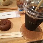 トラヤあんスタンド - アイスコーヒーとフォンダン