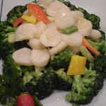 Mei Garden 味苑 - ホタテとブロッコリ