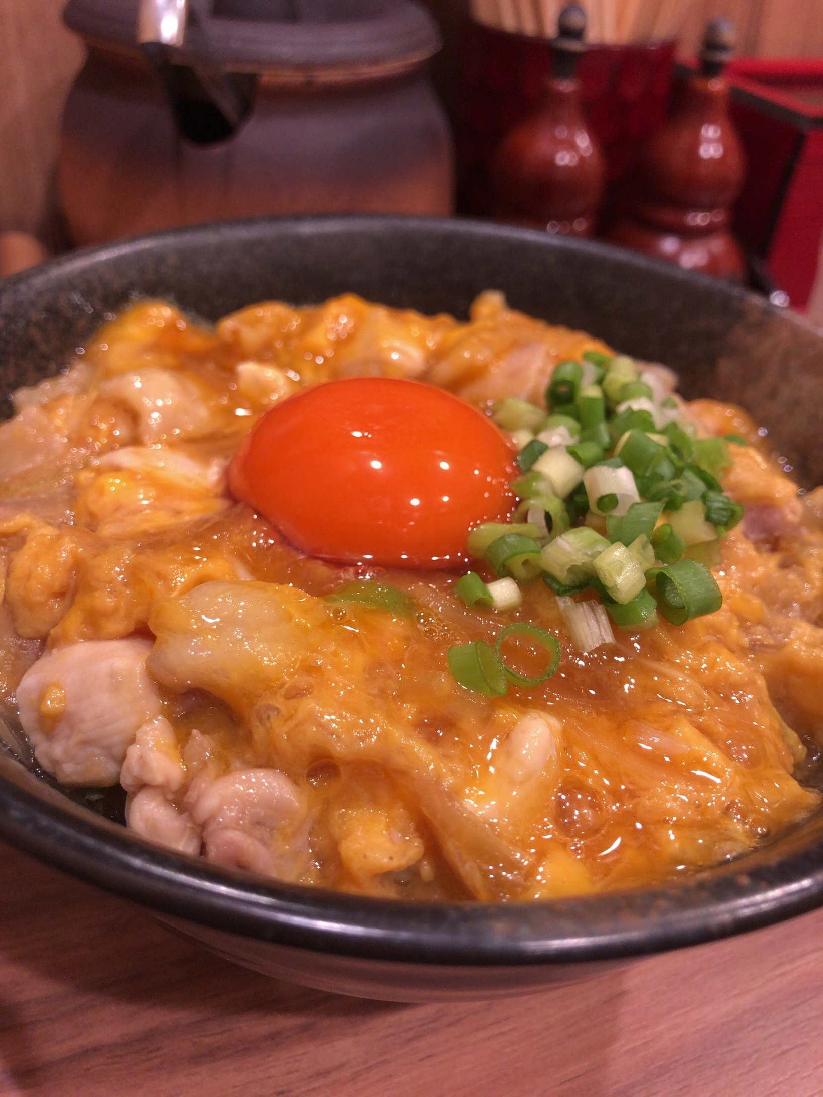 親子丼専門店 ○勝 (まるかつ)>