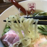 麺屋 一八 - 梅しそ鶏冷やしらぁ麺