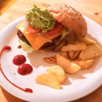 91763387 - アボカドチーズバーガー的なの