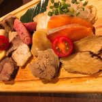 Kokubunjikko Izakaya Ibushiya Mokkun - 