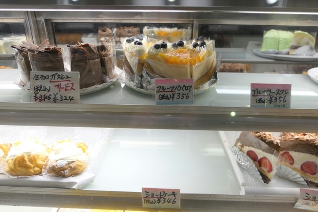 メニュー写真 移転 パリジェンヌ洋菓子店 本店 武蔵境 ケーキ 食べログ メニュー写真 移転 パリジェンヌ洋菓子店 本店 武蔵境 ケーキ 食べログ