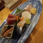 ととや - さざえ・かつお・〆さば・いわし・くちみだい・ぶり、あれ？6種ある♡さざえは貝だから？