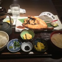 高級ブランド干物 『銀座伴助』 銀座本店 - 希少 のどくろ開き定食