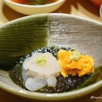 鮨 由う - 富山県産の白海老 馬糞ウニ