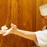 鮨 由う - イシガキ貝尾崎劇場（写真の許可を頂きました）