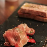 サラマンジェ ド ヨシノ - 生ハム