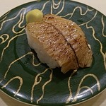 函館グルメ回転寿司 函太郎 - えんがわ焦がし醤油炙り