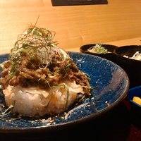 おきなわ和牛　炭火焼き丼セット