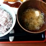 漣 - ご飯とお味噌汁