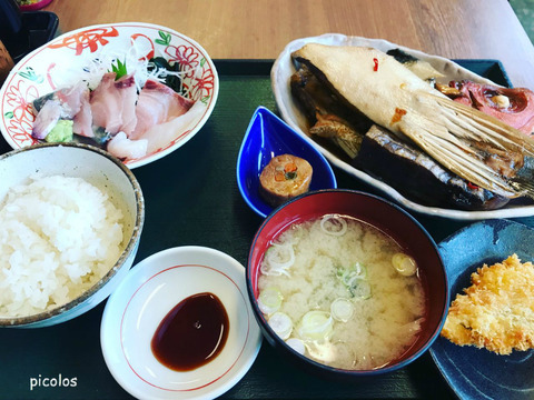 好物のアラ煮がもりだくさん By Picolos 魚がし食堂 西金沢 居酒屋 食べログ 好物のアラ煮がもりだくさん By Picolos 魚がし食堂 西金沢 居酒屋 食べログ