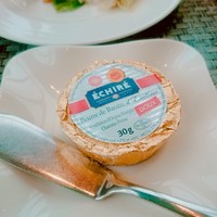R restaurant & bar - 