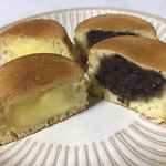 とみや菓子店 - たいこ焼き
            クリーム、あずき