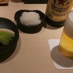 焼鳥 おみ乃 - お新香、大根おろし