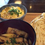 Yakitoriya Sumire - ２番人気の親子丼