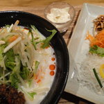 カーゴライスキッチン - Cargo Rice Kitchen