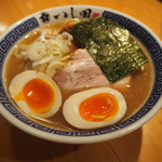 濃厚味玉らーめん