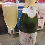 ビストロ アオキ - ルネラフランスブリュット