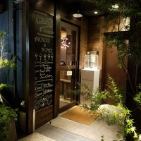 神楽坂焼肉 Kintan - おしゃれな入り口