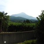 湯富里の宿 一壷天 - 部屋庭から由布岳