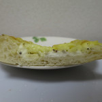 アミール - バジルとクワトロの断面