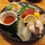 魚屋スタンドふじ子 - 昼呑み刺身盛り　2人前