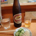 Okonomiyaki Matsui - 「ビール・大瓶」（600円）+お通し（無料）