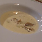 ファニエンテ - パスタ１：キノコたっぷりクリームソースのニョッキ