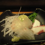 寿司 和食 みらく - 新鮮お造り２種類。プリプリしてました。寿司ネタです。