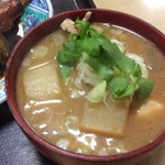 動坂食堂 - 豚汁400円（実質380円？）