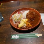 Bikkuri Donki - チーズカリーハンバーグディッシュ（150g）1013円（税込）
