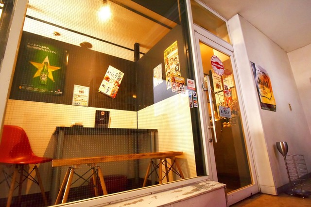 アッセンブル青森｜古川のダイニングバーで夜の時間を過ごす