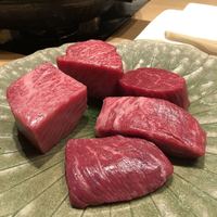 肉割烹 上 - 