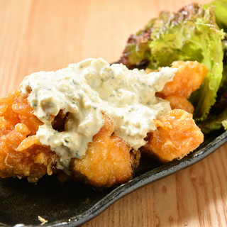 とてもしっとりしていて柔らかくジューシーな宮崎名物チキン南蛮