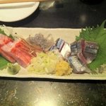 金目と秋のさんま刺身、、廉価万歳