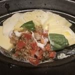 CheeseTable - 北海道産 生モッツァレラのカルパッチョ仕立て