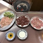 伊勢屋本店 - 