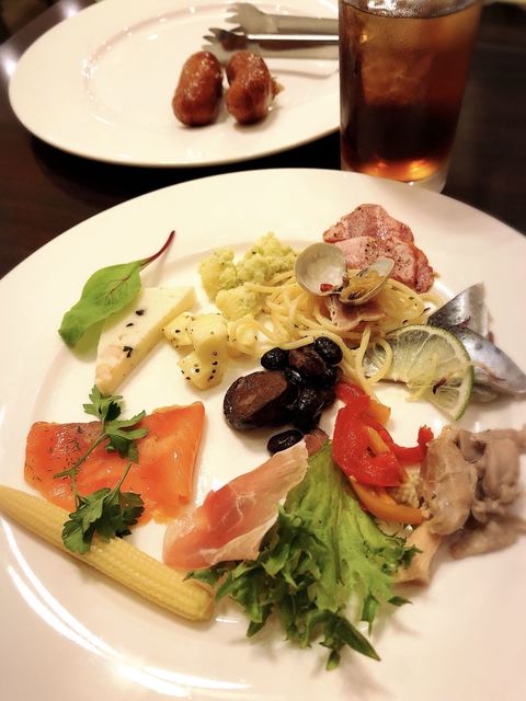 大地のテラス 岩見沢 バイキング 食べログ