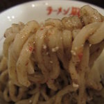 ラーメン凪　炎のつけめん - 炎のつけ麺、麺のアップ。つけ汁つけていません。