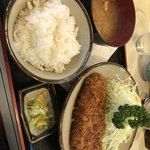 丸和 - とんかつ定食 ランチ