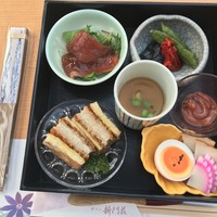 祇をん新門荘 - 盛込み料理