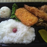 ディオ - エビフライ弁当 198円