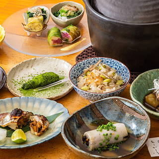 Our recommendation! The "Ajinouka Course" is full of the delicious flavor of dashi stock.