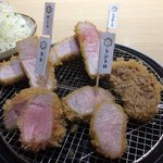 とんかつ 一頭揚げ 亀かわ - 