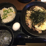 禅 - 冷たい肉蕎麦¥880