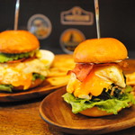 ヒッチ ハイカーズ バーガー スタンド - 