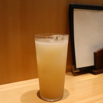 こころや - あらごしももソーダ割り