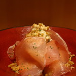 こころや - 桃と生ハムとくるみの白和えアップ