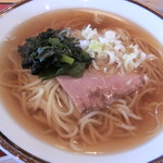 甲府下石田食堂 - 醤油らーめん